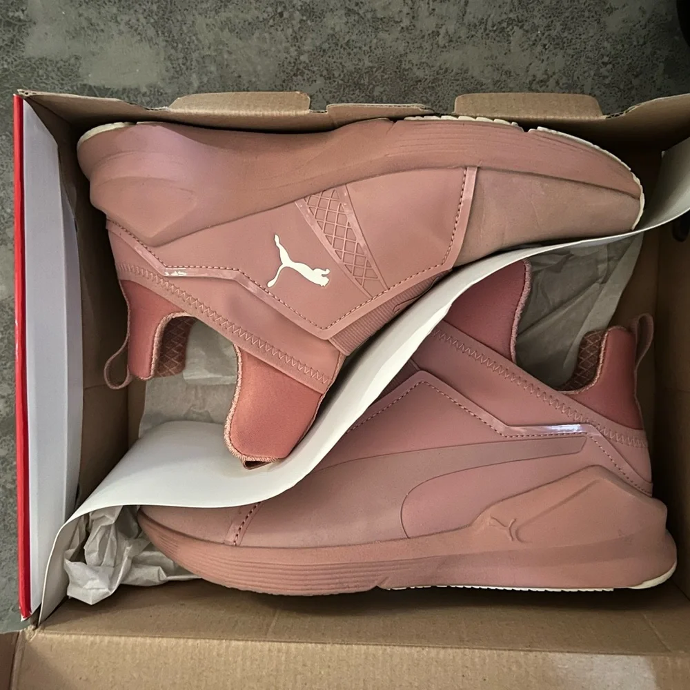 Puma Shoes - Picture 1 of 3